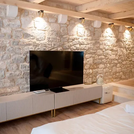Lillium Heritage Luxury Diocletian's Palace ベッド・アンド・ブレックファスト *