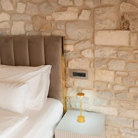 Lillium Heritage Luxury Diocletian's Palace krevet i doručak Split